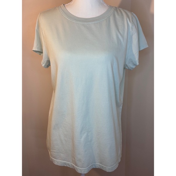 Universal Thread Tops - Universal Thread Womens Medium Light Sage Green 100% Cotton Crew Neck T-Shirt